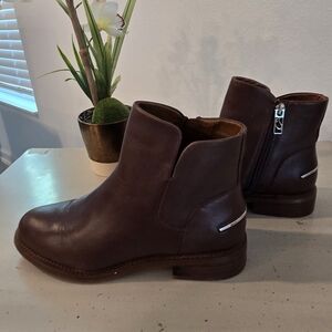 Franco Sarto Happily Ankle Boots Women's 8.5M - Brown Leather Side Zip Boots